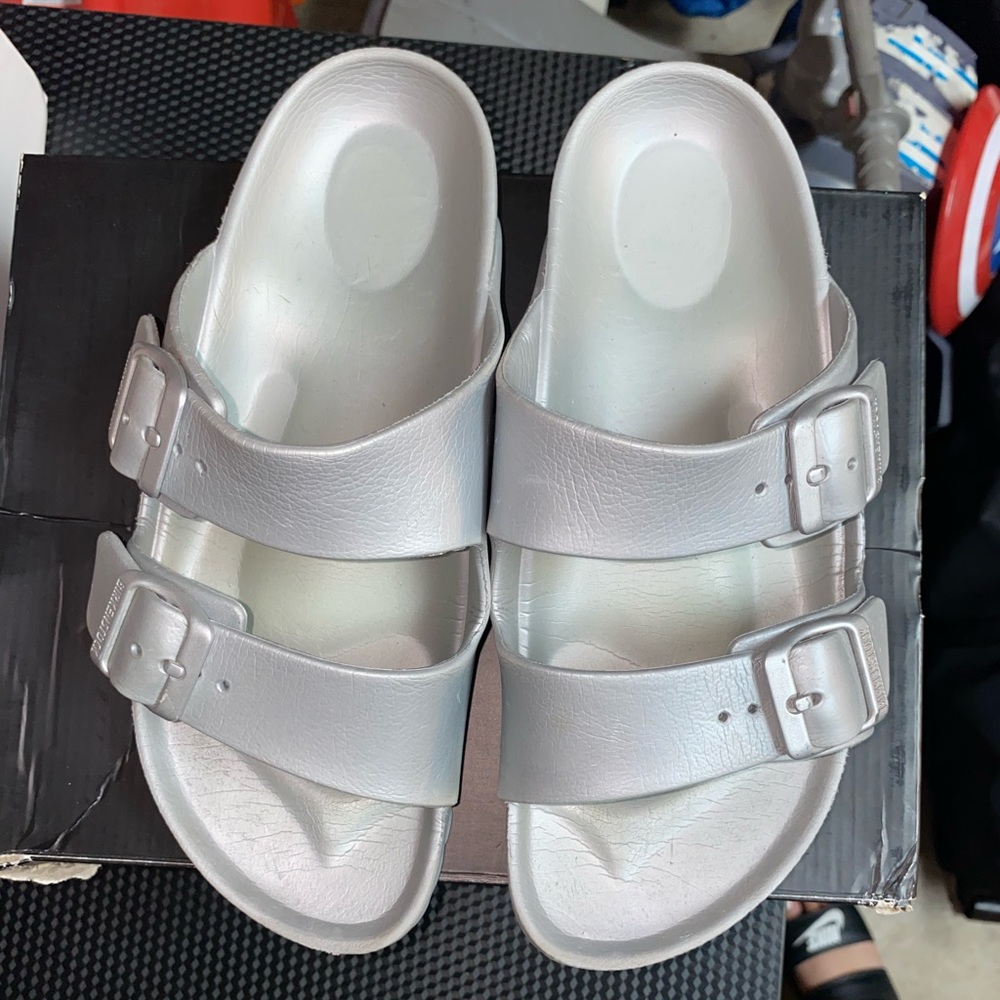 BIRKENSTOCK SANDALS